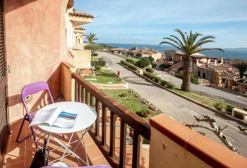 استودیوی استاندارد با چشم‌انداز دریا, Residence La Marmorata