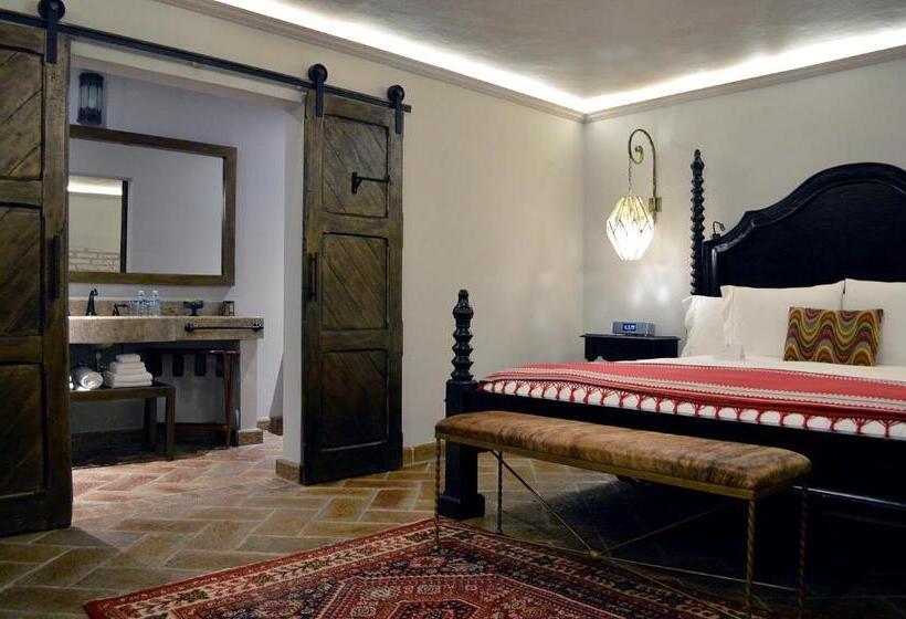 اتاق لوکس, Casa 1810 Hotel Boutique