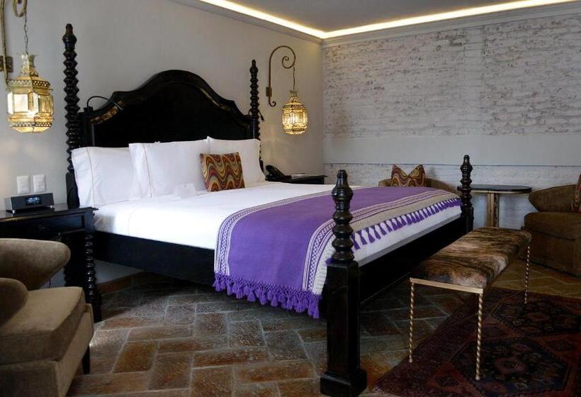 سوییت, Casa 1810 Hotel Boutique