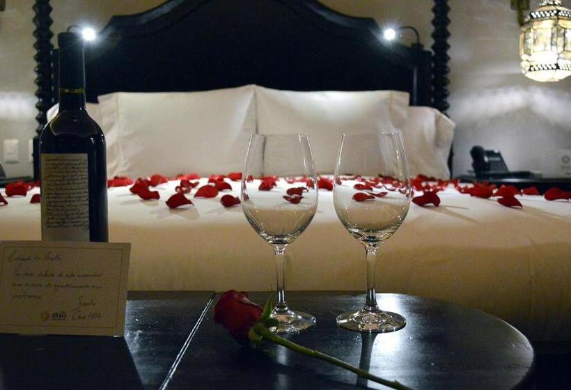 سوییت, Casa 1810 Hotel Boutique