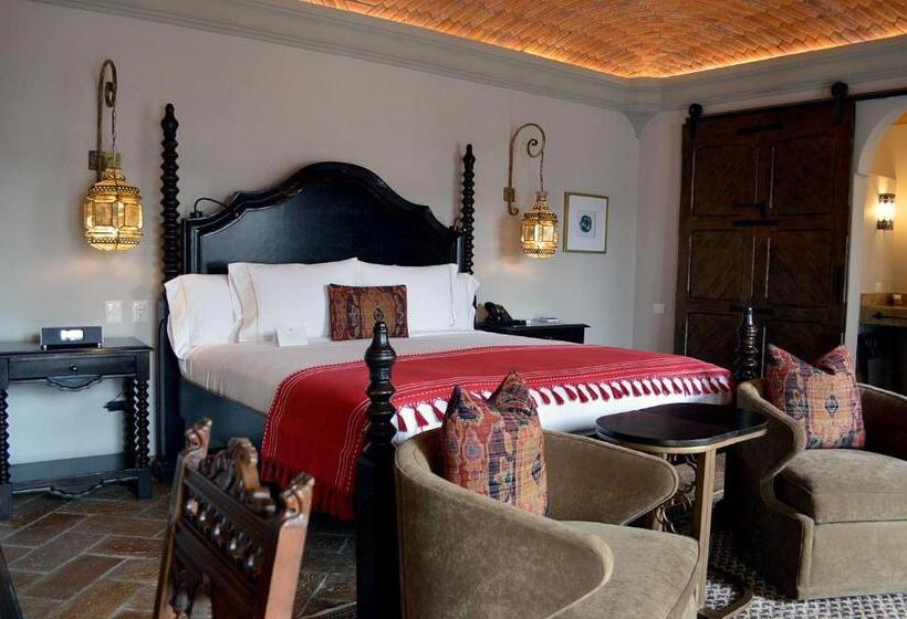 سوییت لوکس, Casa 1810 Hotel Boutique