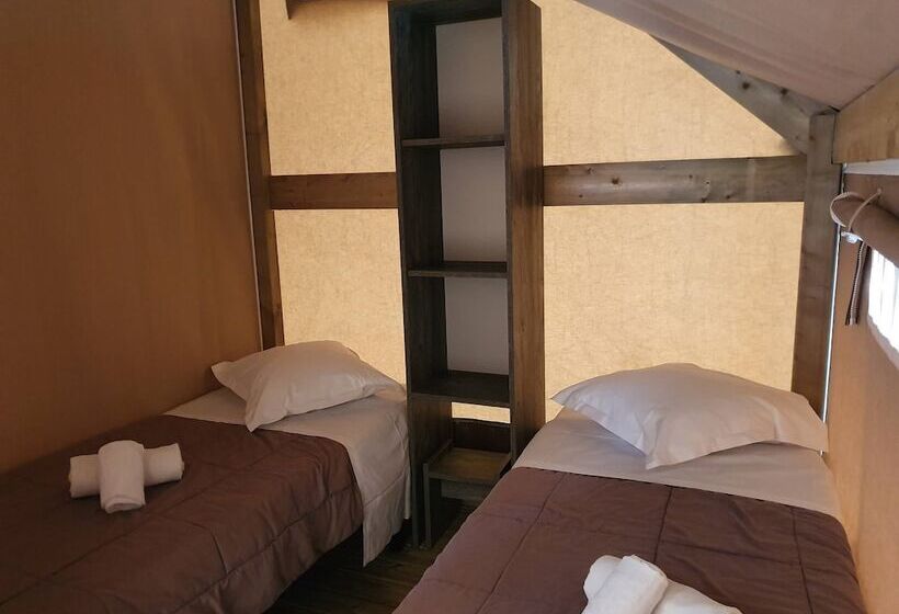 Шале 1 Спальня, Camping La Pinede