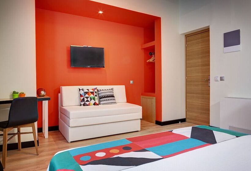 غرفة قياسية, Colors Central Ladadika