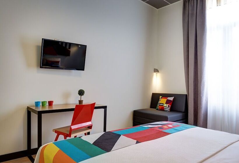 غرفة قياسية, Colors Central Ladadika