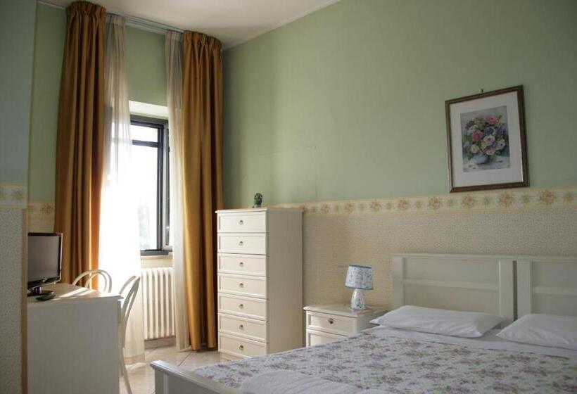 Номер Стандарт, La Villa