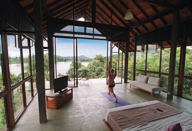 Люкс Premium 2 Спальни, Wild Grass Nature Resort
