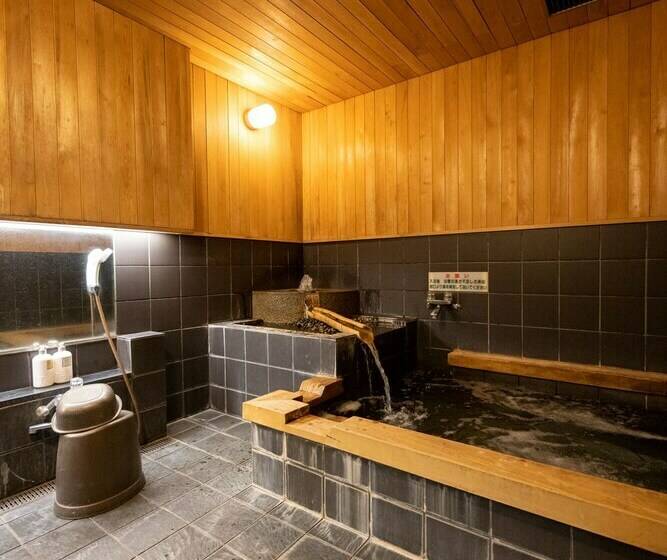 Номер Стандарт Четырехместный Совместный Санузел, Lodge Scole