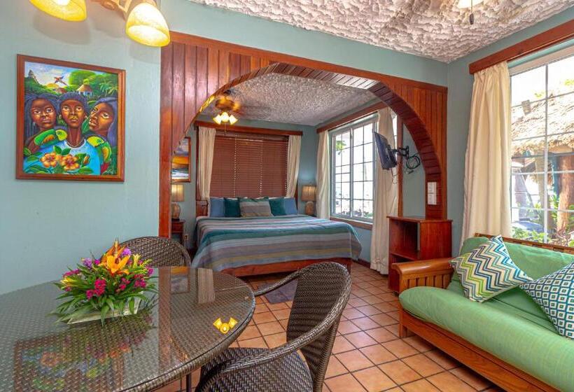 Люкс Кровать Кинг, Blue Tang Inn