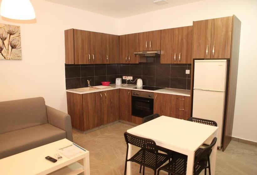 带2个卧室的高级公寓, Polyxeni Hotel Apartments