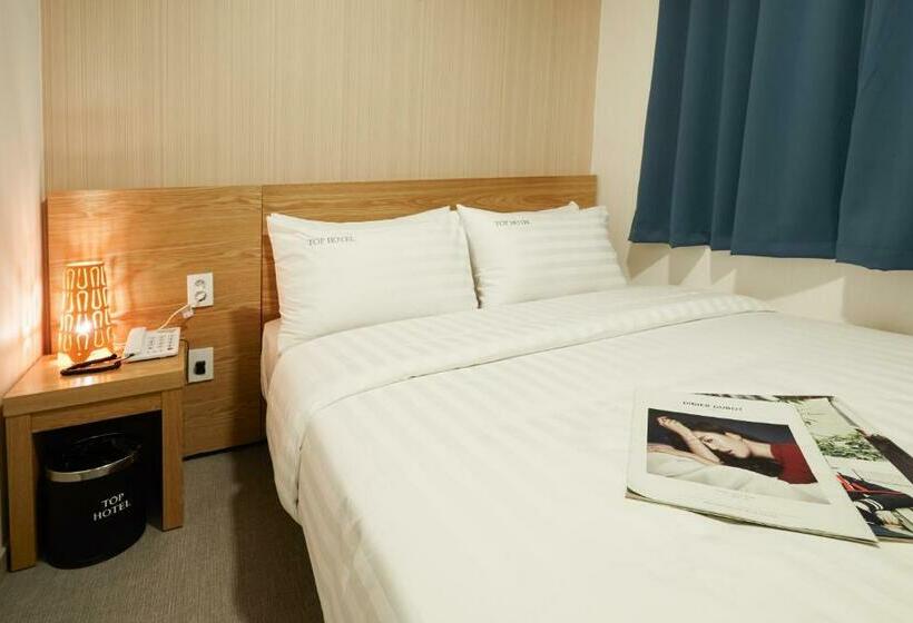 استودیوی استاندارد, Top Hotel & Residence