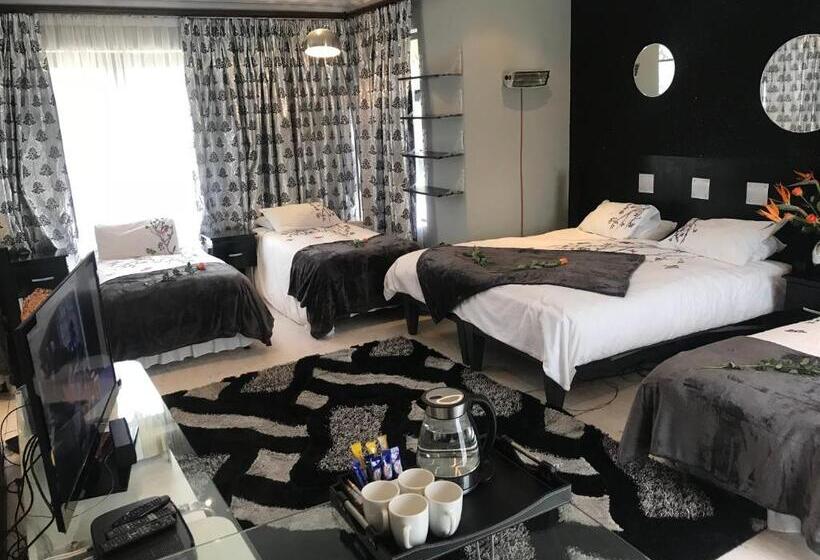 سوییت لوکس, Africa Paradise