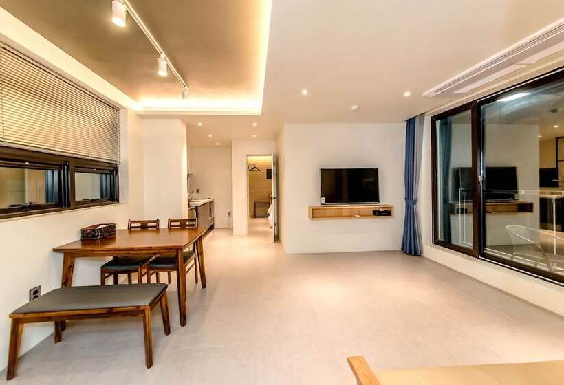 패밀리 룸, Donnaekohill Resort