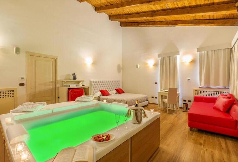 Люкс с гидромассажем, Sa Cheya Relais & Spa