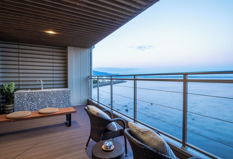 Quarto Deluxe, Amane Resort Seikai