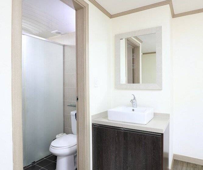اتاق استاندارد, Roi Guesthouse