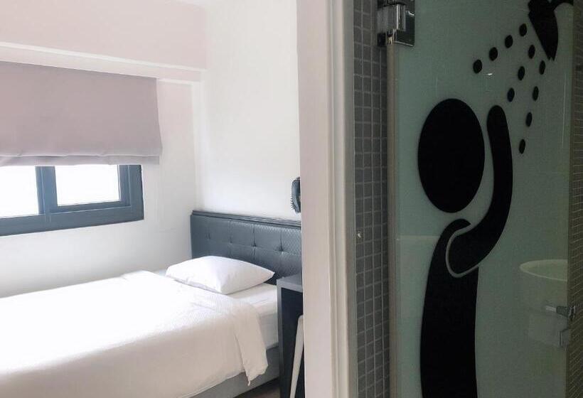 اتاق اکونومی یک تخته, Check Inn Express Kaohsiung Love River