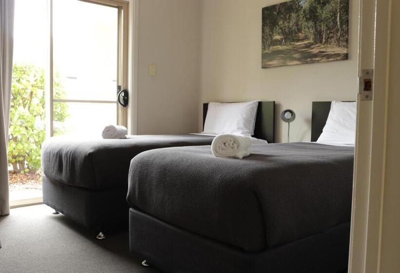 Вилла 2 Спальни, Cootamundra Heritage Motel & Apartments