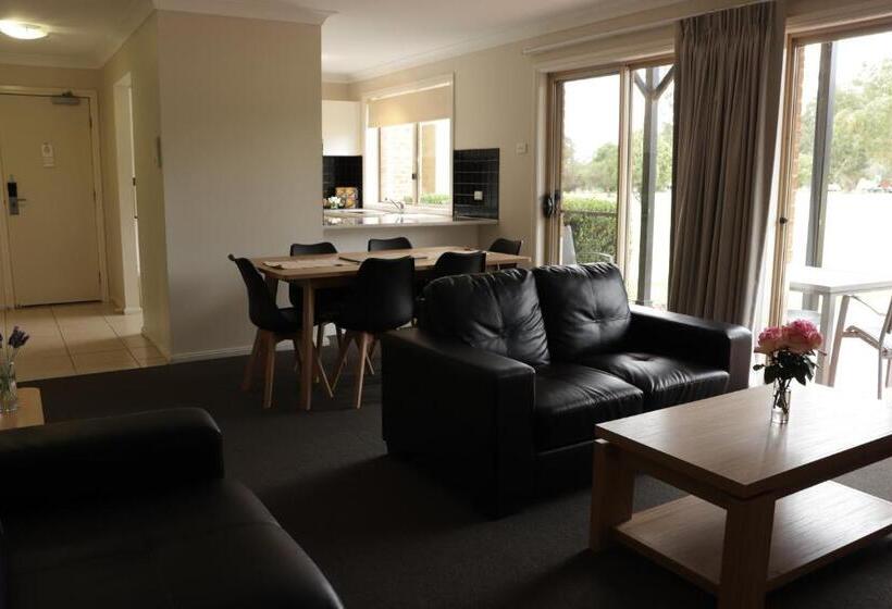 Вилла 2 Спальни, Cootamundra Heritage Motel & Apartments
