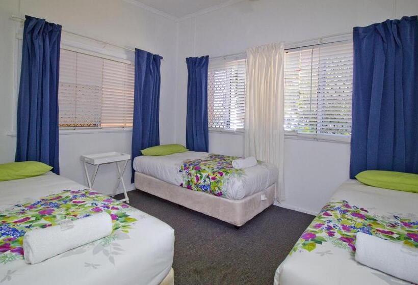 패밀리 방갈로, Bargara Gardens Boutique Villas