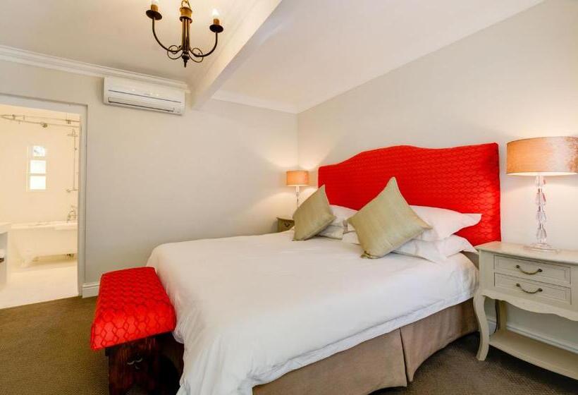 Quarto Estandar, The Post House Hotel   No Children Under The Age Of 16yrs