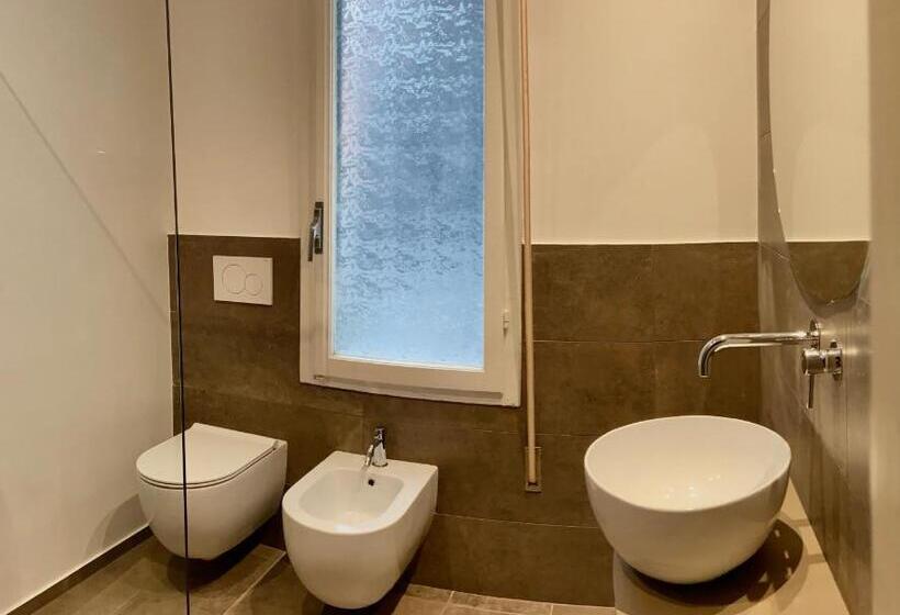 اتاق ساده سه‌ نفره, B&b Moresco