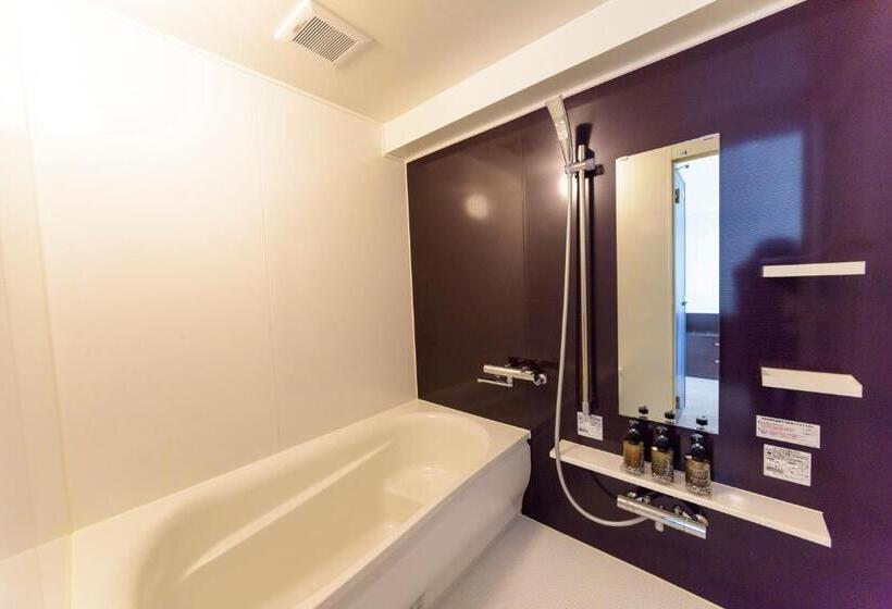 이코노미 스튜디오, Condominium Hotel Monpa