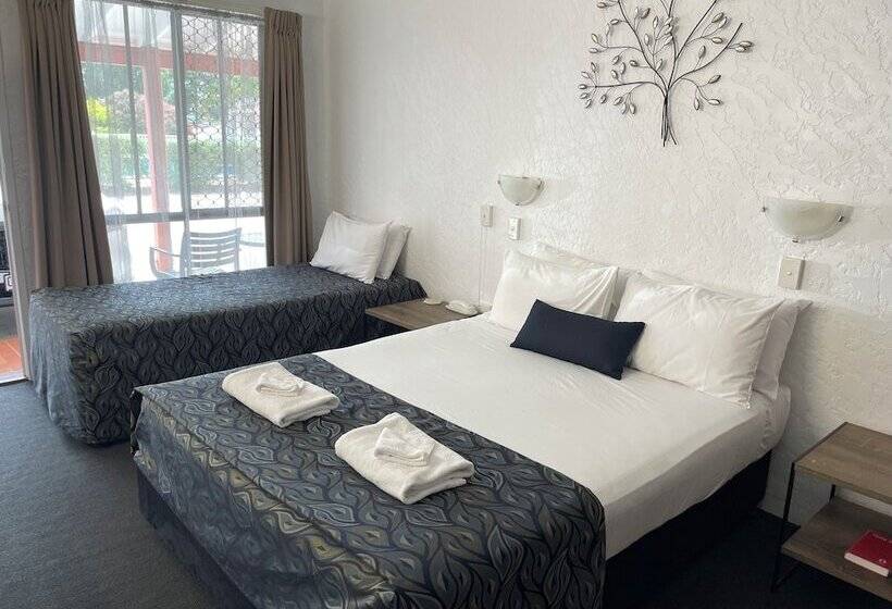 חדר אקזקיוטיב, Bundaberg Spanish Motor Inn