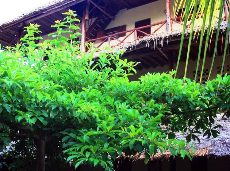 エコノミールーム, Kobe House