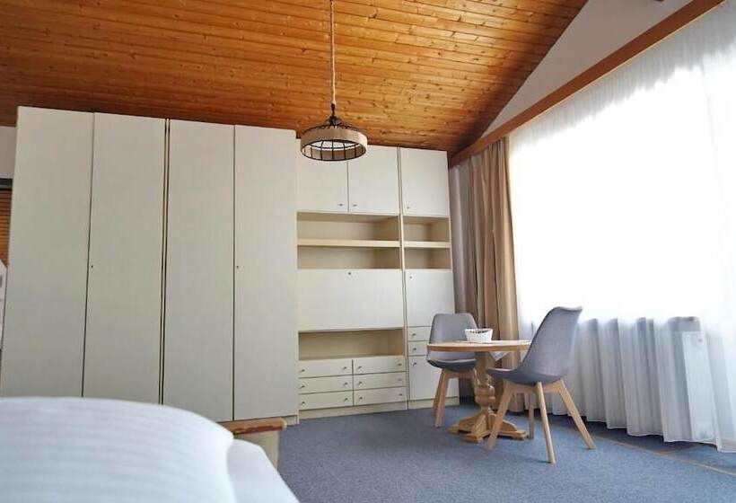 Семейный Номер, Villa Bello