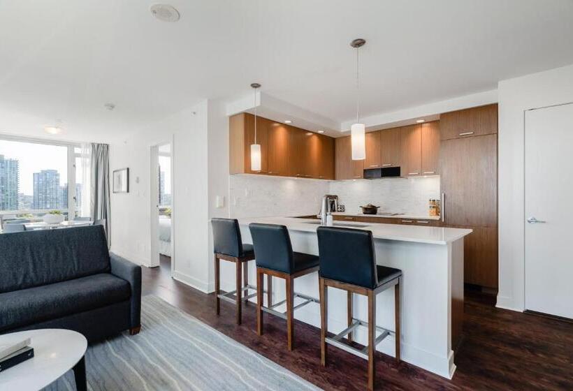 ２ベッドルームアパートメント, Level Vancouver   Yaletown Seymour