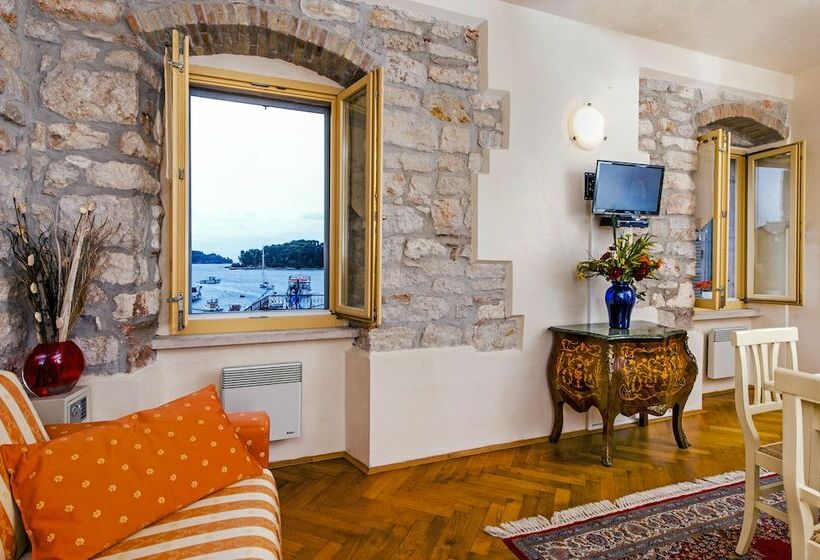 Апартаменты 1 Спальня Вид на Море, Residence La Carera