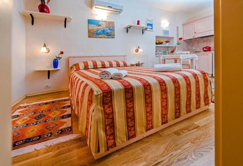 Номер Стандарт, Residence La Carera