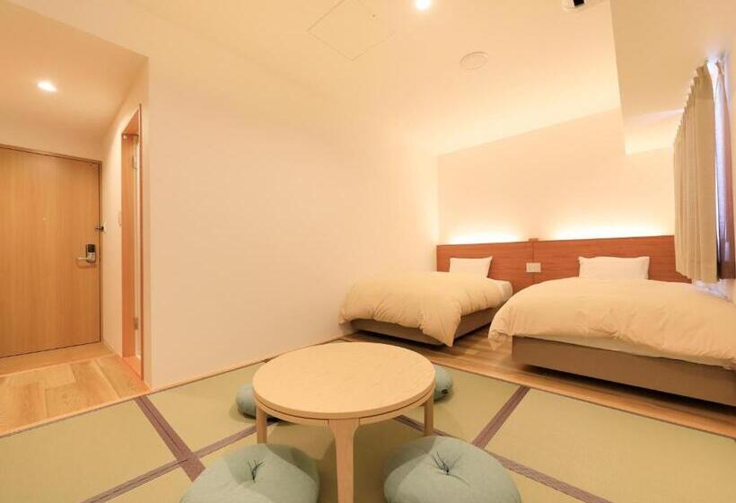 اتاق استاندارد چهار تخته, Central Resort Miyakojima