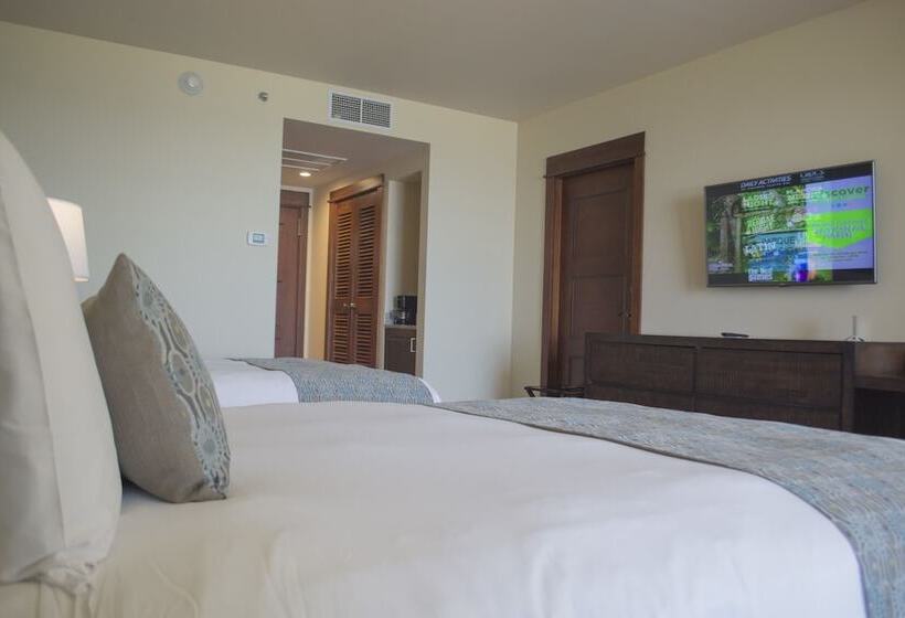 اتاق لوکس با چشم‌انداز دریا, Croc S Resort & Casino