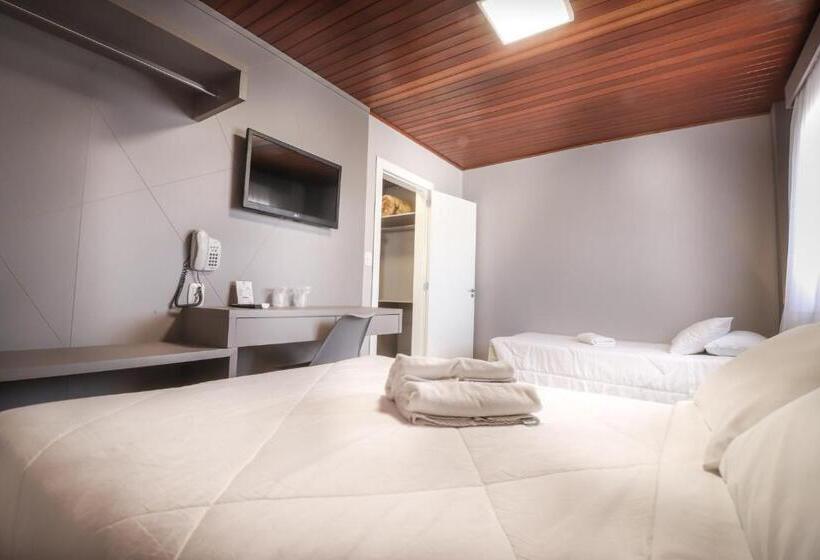 家庭间, Pousada Solar Viena