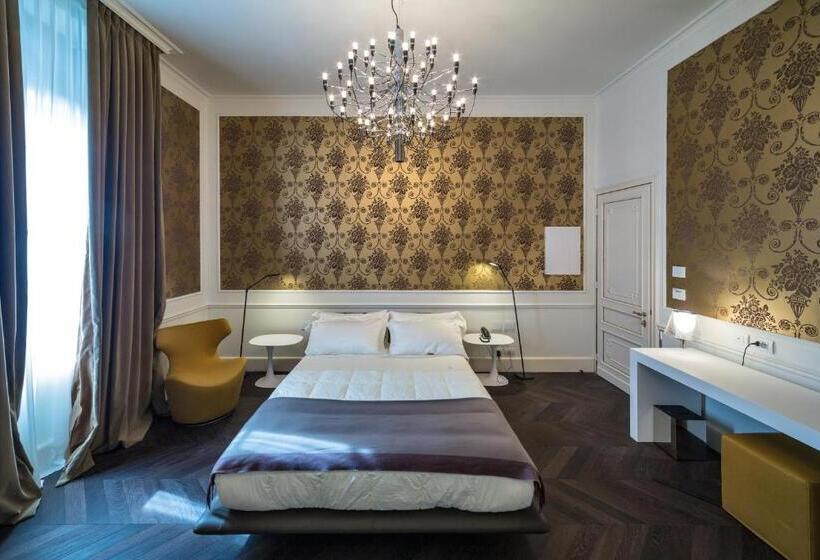 اتاق سوپریور با بالکن, Relais Metelli