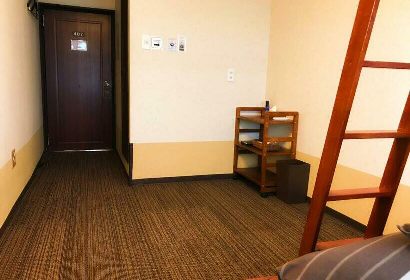 Номер Стандарт с Койками, K S House Takayama   Quality Hostels