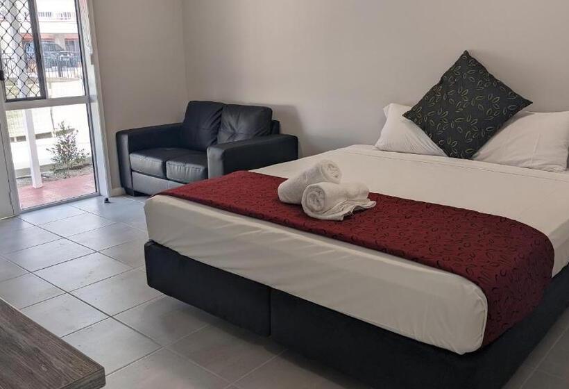 Номер Superior Кровать Кинг, Monte Carlo Motor Inn