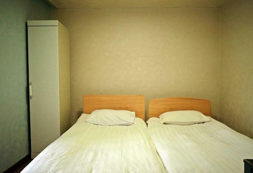 스탠다드 룸 공동 욕실, Yakorea Hostel Gangnam