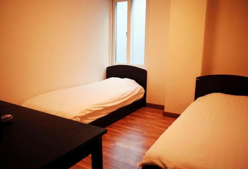 스탠다드 룸 공동 욕실, Yakorea Hostel Gangnam