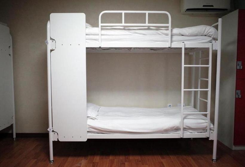 공동 객실, Yakorea Hostel Gangnam