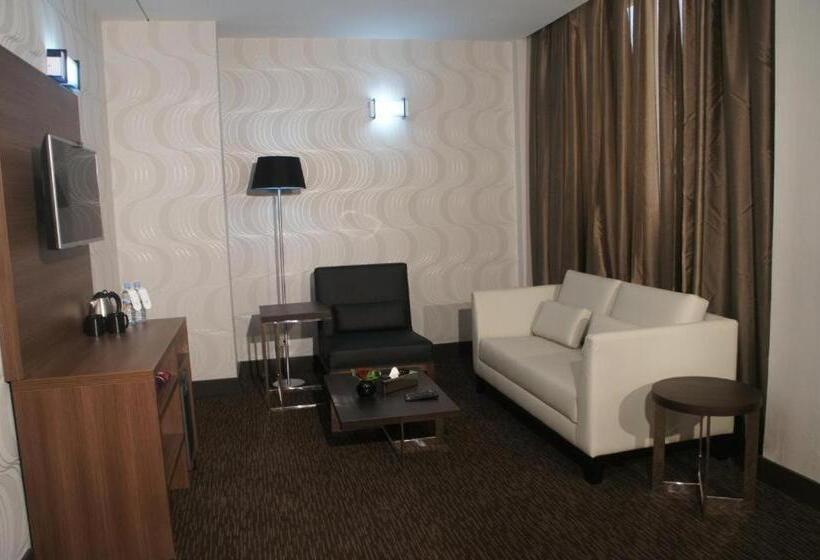 سوییت سوپریور, Al Khaima City Center