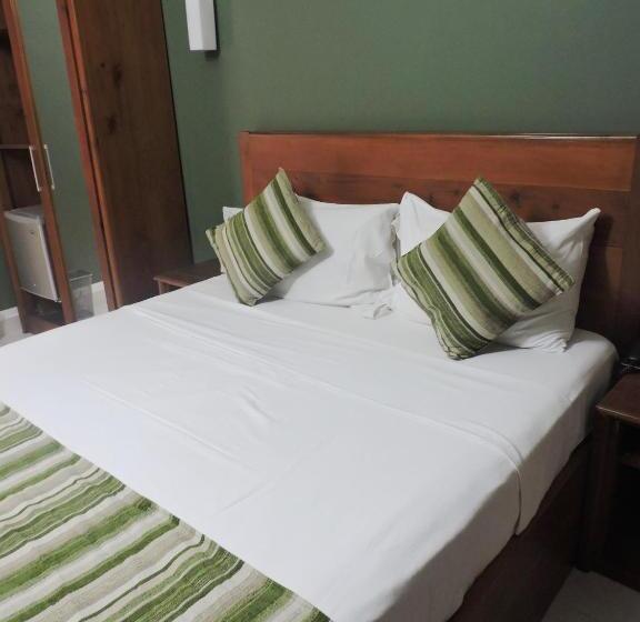 חדר סטנדרט, Travellers Nest Kandy