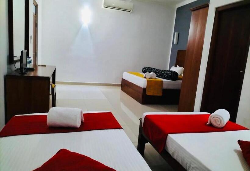 חדר משפחתי דלוקס, Travellers Nest Kandy
