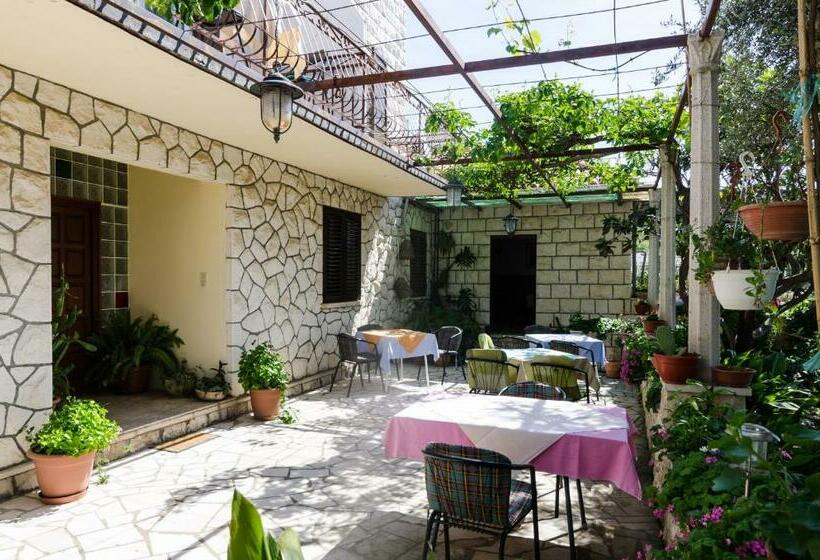 Quarto Estandar Vista Mar com Sacada, Guesthouse Moretić
