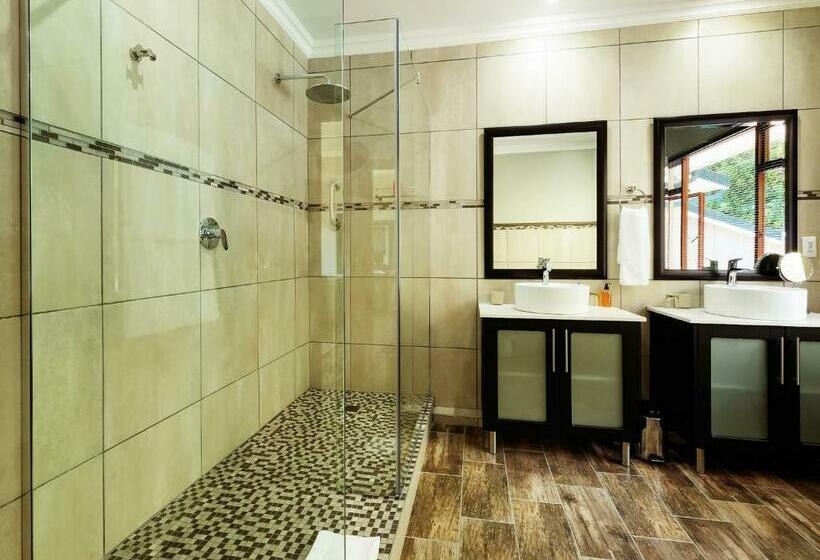 Стандартный Номер Кровать Кинг, Wilderness Manor