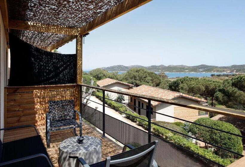 اتاق استاندارد با چشم‌انداز دریا, Residence Casarina