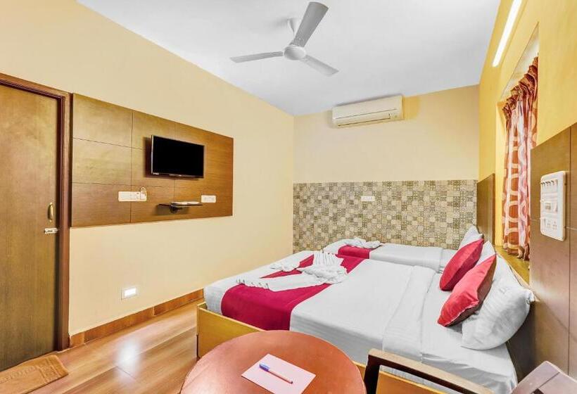 חדר משפחתי דלוקס, Season 4 Residences  Thiruvanmiyur Near Tidel Park Apollo Proton Cancer Center And Iit Madras Resear