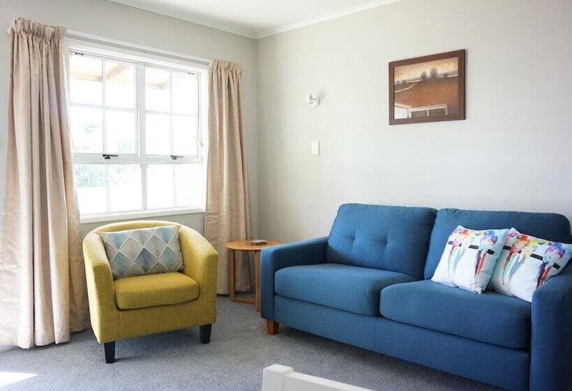 Апартаменты 1 Спальня, Phoenix Thermal Resort  Taupo