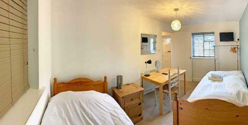 اتاق دوبلکس, Glendower Guest Apartments